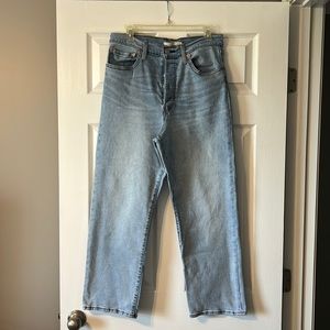 Levi’s Ribcage Straight